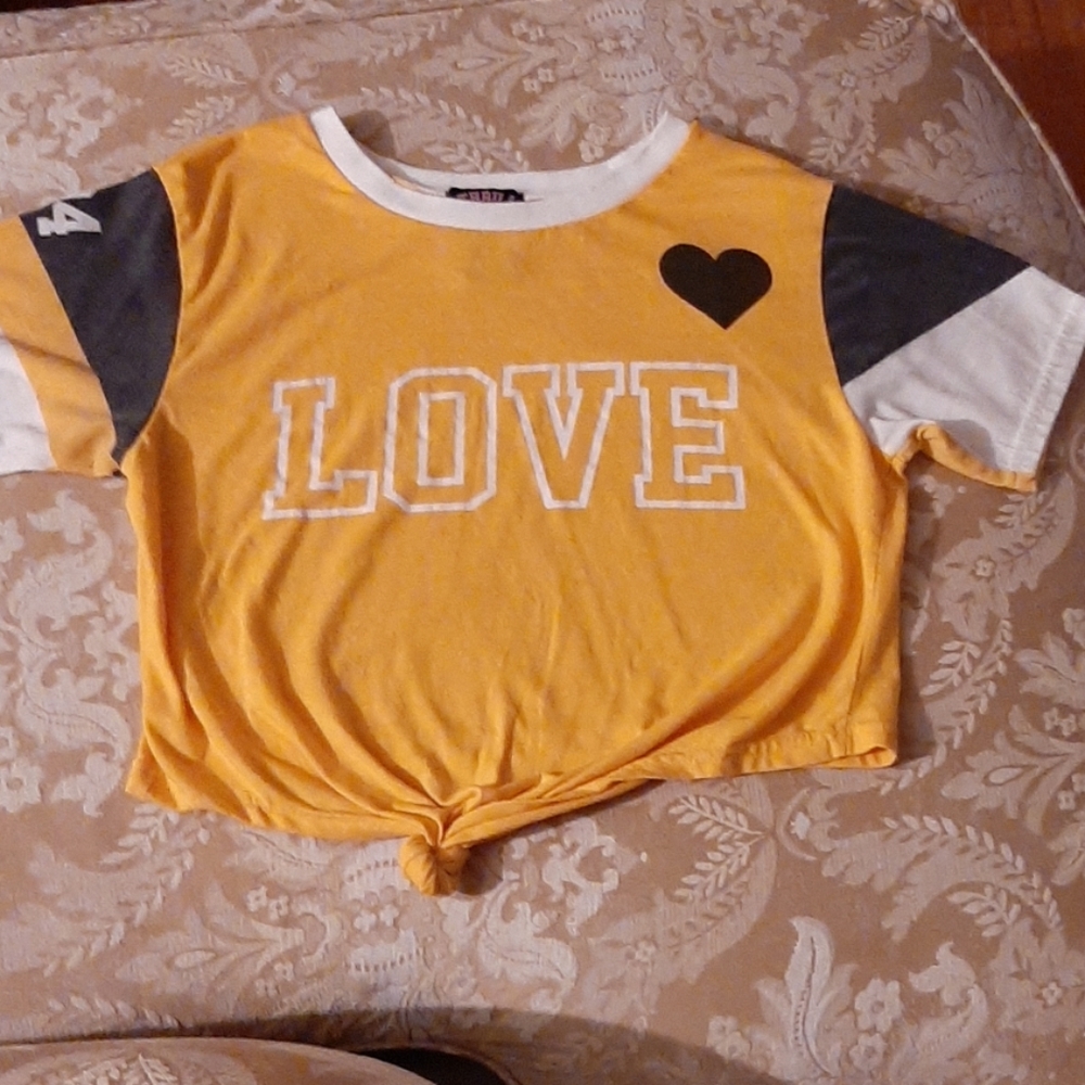 crop top
